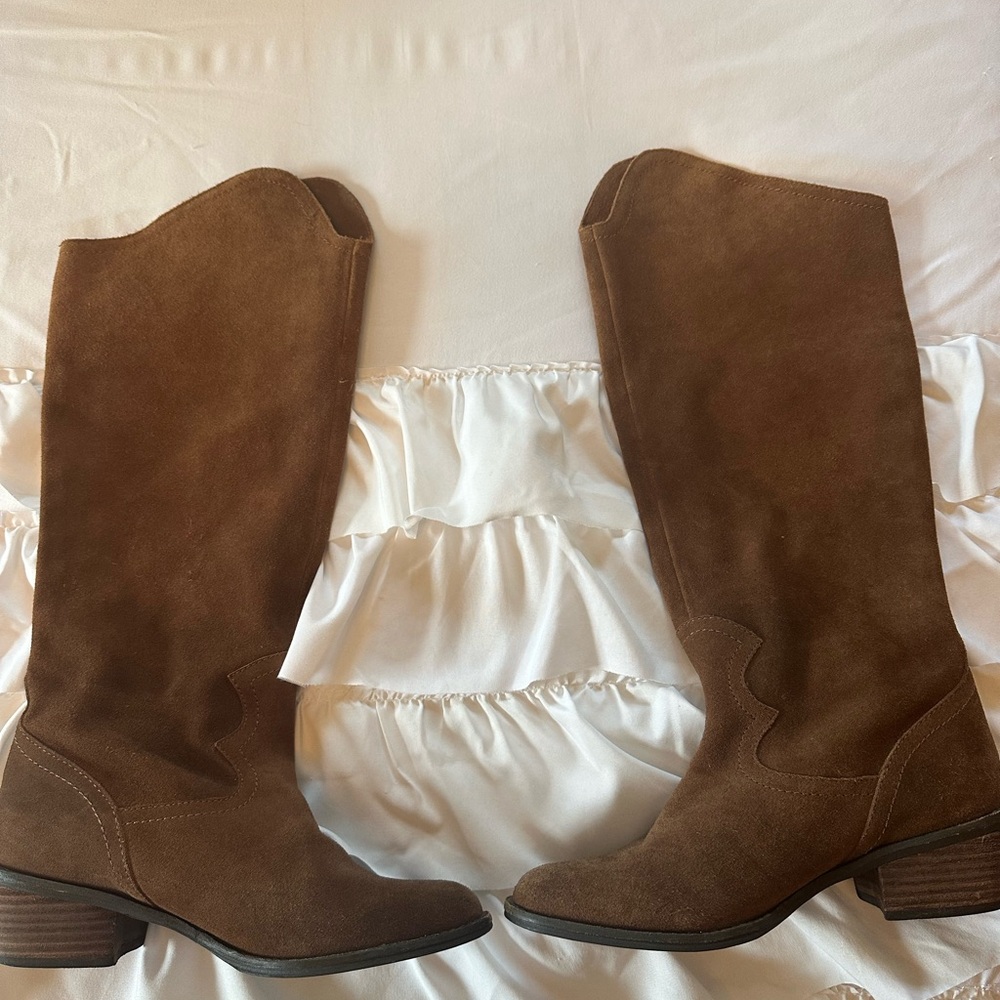 Brown Suede slouchy cowboy boots